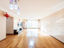 正南蝶翠华庭3室2厅精装修