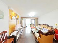 (送车位)龙柏香榭苑,南北通透大三房,樱花道,中间位置,随时