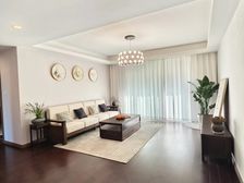 万科云鹭湾雪鹭院 朝南 正规商品房 精装可拎包入住 中间楼层