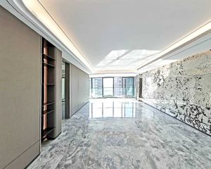 明湖懿秋南园18幢5室2厅4卫南朝向1700.0万元/套出售