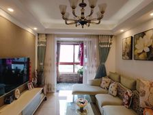 中哲时尚城 刚需小三居 小区新 中间楼层 交通便捷 临地铁