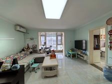 南北通透彩虹园小区3室2厅豪华装修