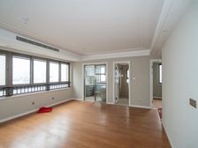 九洲玺 博小24中本部 收佣6999元 B区富人 可看可谈