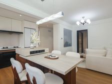 普陀中心医院旁电梯高层,精装修两房,边套全明,采光好视野好