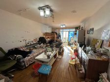 滨河小区大两居室出售,价格好谈