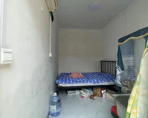陶白 牛街南半截胡同 私产平房 两证齐全 随时看房