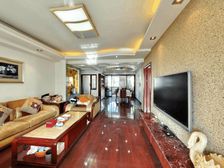 雅戈尔西湖花园 上储能 户型好 中庭位置佳 房东诚心出售!