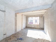 东南花园 200.65平4居 南向毛坯 安静不临街