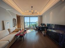 万象华府二期4室2厅南