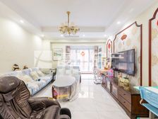 红山世家 4室2厅 精装修