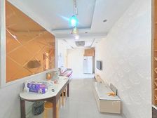 新上 近卡园 精装二改三 花园位置 通风采光无遮挡 看房随时