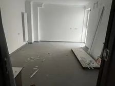 新康园4室2厅简装修南北