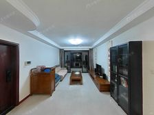 嘉定新城轻轨口 业主自住装修 带车位 位置好