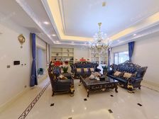 北辰红橡墅· 400万精装联排别墅 布局合理 看房方便 急售