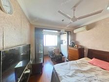 中间楼层 双阳台 可拎包入住