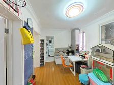 店总主推 精装2房 中间楼层 还有余地