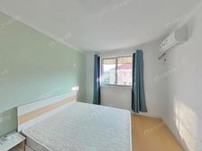 八村新出双南两房 中间位置不靠路 主打低总价 业主出国诚心卖