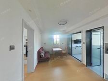 虹莘路口双南全明两房,厨卫朝北,户型正气。