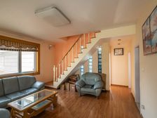 怡康花园161平精装南向顶层住宅 满二仅200万