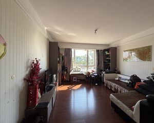 万科金色城市东区3室2厅2卫南朝向189.0万元/套出售