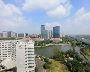 保利城一期3室2厅2卫南朝向258.0万元/套出售