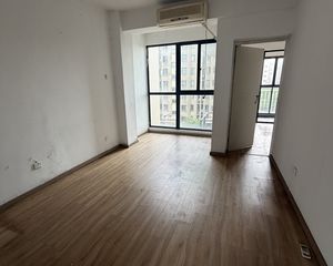 邵余华庭1室1厅1卫南朝向57.0万元/套出售