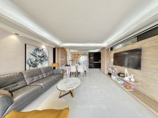 小城花园5室2厅2卫南朝向398.0万元/套出售