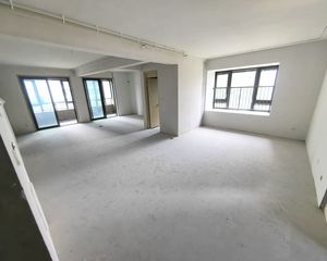 高和锦园2室2厅1卫南朝向106.0万元/套出售
