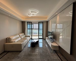 世茂璀璨万境3室2厅2卫南朝向260.0万元/套出售