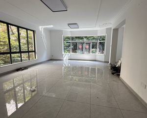 白云山庄别墅4室3厅2卫南朝向1228.0万元/套出售