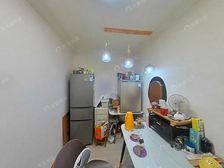 必看好房13+15号线200米新上南北户型领包入住 小区中间