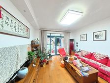 新出:靶心位置,双轨交,出行方便,明厨明卫,方便三房