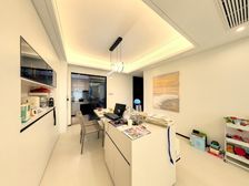 吾悦广场旁 楼层好 户型好 视野开阔 精装 阳光全天