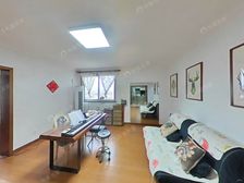 电梯两房,门口是云台路,装修干净