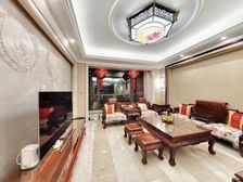 星河湾249平南北通透精装三居 满二低层稀缺户型