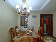 凯纳华侨城 92.2平2居 东南向精装修 着急出售