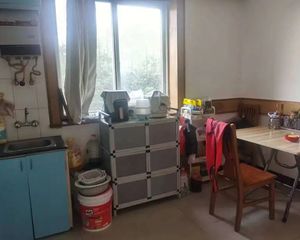 贺丞小区2室1厅1卫南朝向85.0万元/套出售