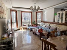 南北通透保利花园4室1厅精装修