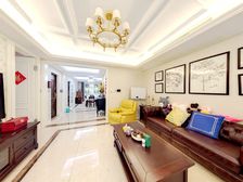 洋房东首 得房 实用面积大 刷卡到户 配套齐全