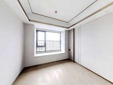 龙湖天玥 上储能 临轻轨 全新精装末入住 带地暖空调