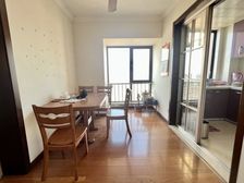 甩了,甩了,用跳水价甩,房东诚心出售,就看你是否诚心