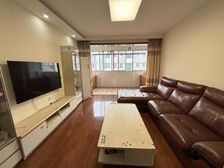 新上 中心花园两房 南北通透 带车位 九号线 漕河泾旁有钥匙