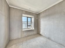 雅上云境 次新房 3室1厅 全新毛坯交付 2号线出口