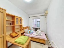 铁东路南北通透两室 39平顶层住宅 29万即购