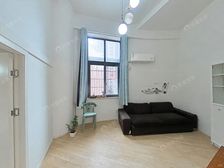 新上1-9都可用 两房一厅 边套全明 诚心出售 近期必卖