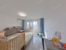 东四环 地铁3号线石佛营低总价精装婚房三居 满五年 带电梯