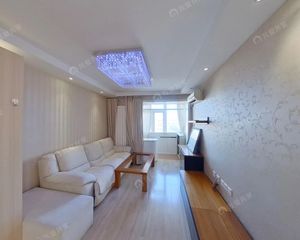 上地南·圆明园东里·正规南北通透三居,小区改善三居很少.