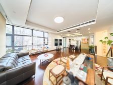 单价4万+ 公司主推 业主急售 层高3米 裘马都