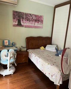 万科堂院4室2厅2卫南朝向398.0万元/套出售