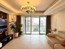 主卧朝南,繁华地段,精装好房,带产权车位